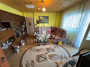 Vand 3 camere cofort 1 zona Govandari Micro 4  - imagine 2
