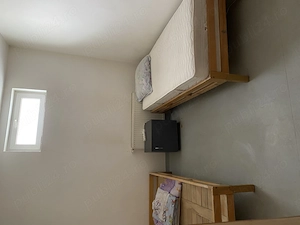 Daiu în chirie ap cu trei dormitoare pentru 6-7 muncitori cheltuieli incluse în prețul chiriei  - imagine 4