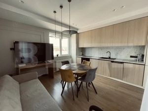 Apartament 3 camere, 62 mp, parcare, zona Porii