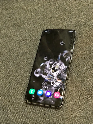 Samsung S20 Black Fisurat