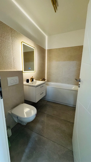 Direct proprietar, inchiriez apartament de 2 camere care este la a doua inchiriere. - imagine 2