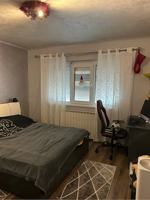 ap. 3 camere decomandat,2 bai, pod cu acte renovat recent