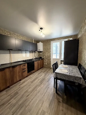 Inchiriere garsoniera cu centrala proprie in zona 13 Septembrie