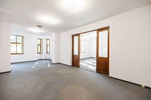 De vanzare apartament  localizat ultracentral, ideal business, Timisoara - imagine 2