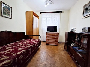 Apartament 3 camere decomandat, etaj 2, Micro 21   centrală termica - imagine 3