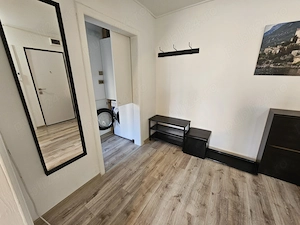 Oferta excelenta: la 10 minute de Spitalul Judetean, la etajul 1-ambient placut si primitor - imagine 5