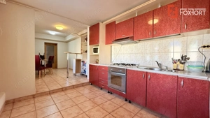 Casa individuala, 5 camere + Garaj + Piscina - Brancoveanu - imagine 17