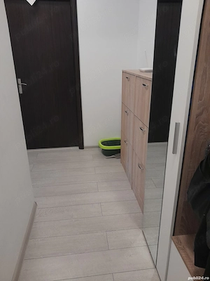 Vând apartament 4 camere Rm. Vâlcea - imagine 3