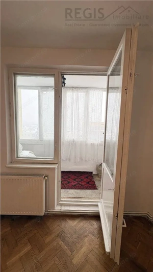 Apartament 3 camere luminos cu boxa Calea Bucuresti - imagine 4