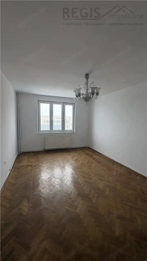 Apartament 3 camere luminos cu boxa Calea Bucuresti - imagine 3
