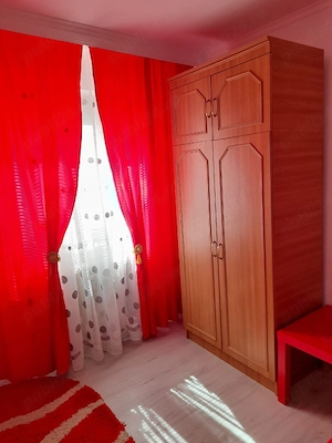 inchiriez apartament cu două camere  - imagine 4
