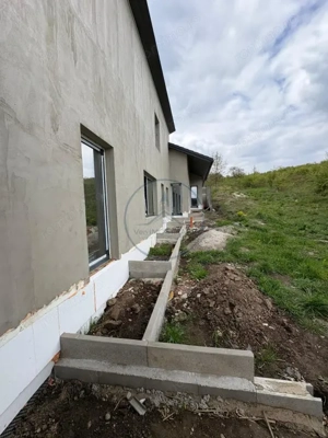 ** Oportunitate Premium – Case Moderne de Vânzare în Unirea, Bistrița** - imagine 20
