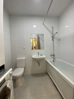 Inchiriere garsoniera in zona Mosilor - imagine 3