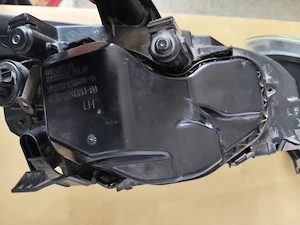 Set faruri Ford Focus 2 fundal negru  - imagine 3