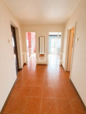 Apartament 2 camere decomandate etaj intermediar cartier Manastur  - imagine 3