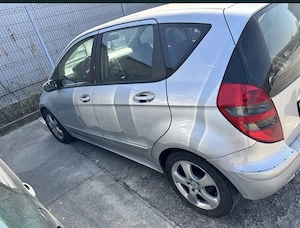 Mercedes A 180 - imagine 2