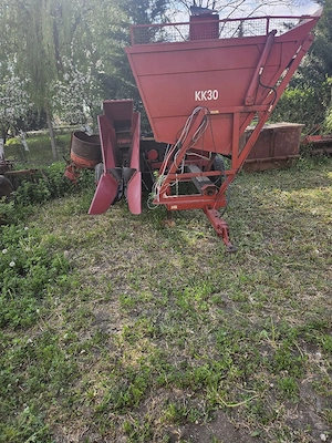 Tractoare si utilaje - imagine 3