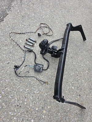 carlig Dacia Duster jante 16 vw 205 60 16,185 65 15,215 65 16  - imagine 6