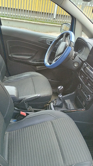 Ford EcoSport cu garanție extinsă  - imagine 5