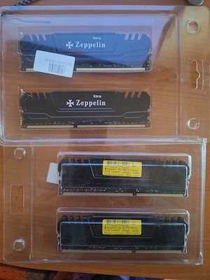 Memorii RAM Zeppelin - Frecventa (MHz): 1600 MHz , 32 Gb, cu radiator- 800 lei