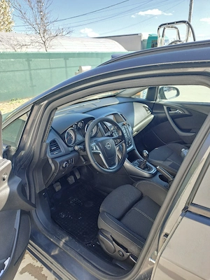 Opel Astra J 1.6 CDTI 110cp 2016 - imagine 5