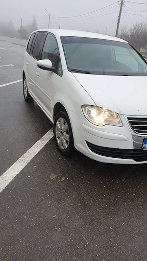 Vând vw touran  - imagine 3