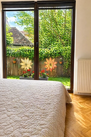 Casă modernă renovată complet | 4 camere | curte | acces dublu | zona câmpului vechi  - imagine 3