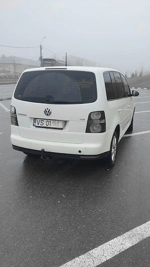 Vând vw touran  - imagine 7