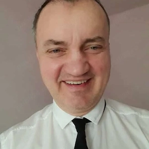 Caut ceva de muncă în curățenie 