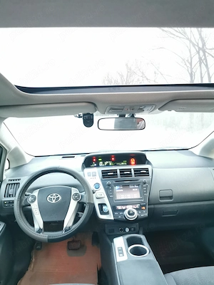 vand urgent Toyota Prius Plus 2012 septembrie varianta full modelul Lounge   - imagine 4