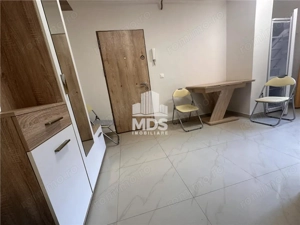 Mobilat si utilat la etajul 1 linga Generala 30 - imagine 8