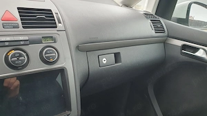 Vând vw touran  - imagine 11