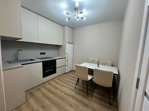 Garsonieră de închiriat în zona Păcii - imagine 2