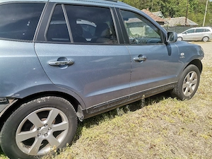 Hyundai Sânta fe  - imagine 5