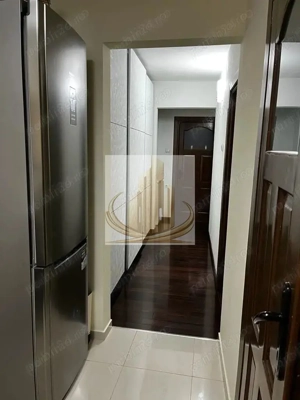 Apartament 3 camere, decomandat, zona Lunei - imagine 8