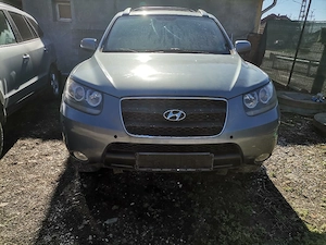 Hyundai Sânta fe  - imagine 9