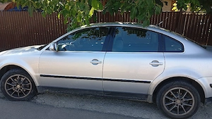 Vand mașină. - imagine 3