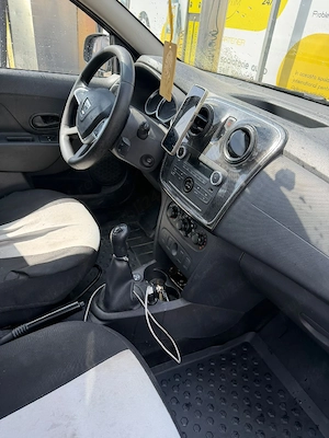 Opel Corsa D - imagine 3