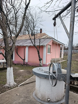 Vand casa locuibila cu inbunatatiri - imagine 4