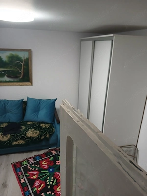 Vand casa locuibila cu inbunatatiri