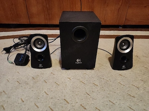 sistem audio Logitech 2.1