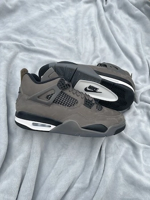 Pantofi Sport Nike Air Jordan 4 Cave Stone