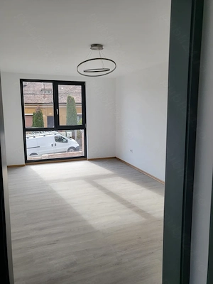 Inchiriez spatiu sau birou premium central in zona pod Calea Turzii. - imagine 2