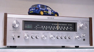 Amplituner Sony STR-7 ).