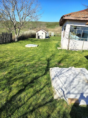 Proprietate de vanzare -28km de Craiova - imagine 7