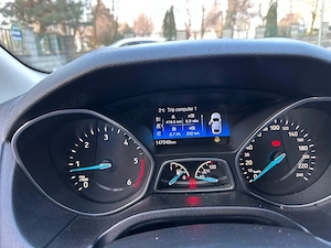 Ford Focus Titanium - imagine 8