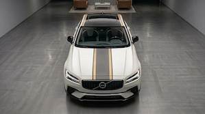 Volvo S90 T8 Ultimate Dark 2024 Plug-in Hybrid