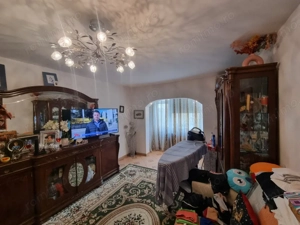 Apartament 4 camere la etajul 1, mobilat-utilat, Zona Parcul Nord - imagine 4
