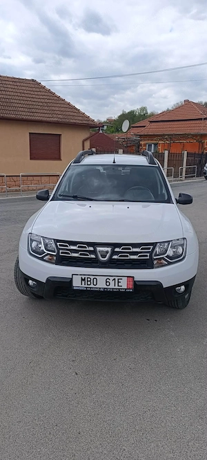 Dacia Duster 4x4 diesel euro6  - imagine 2