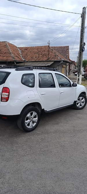 Dacia Duster 4x4 diesel euro6  - imagine 4